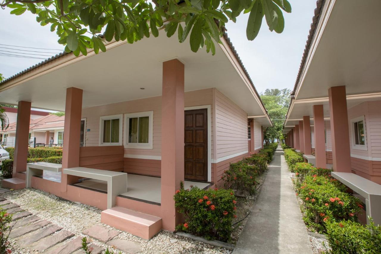 Kiang Talay Resort Rayong Exterior photo